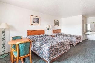Americas Best Value Inn Wendover - Wendover - 4