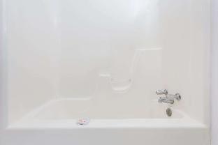 Americas Best Value Inn Wendover - Wendover - 2