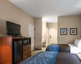 Quality Inn & Suites Dixon near I-88 - Dixon - 1