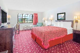 Days Inn by Wyndham Lake Village - Lake Village - 2