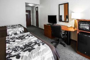 Sleep Inn & Suites Palatka North - 9