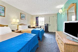 Travelodge Suites by Wyndham MacClenny I-10 - Macclenny - 5