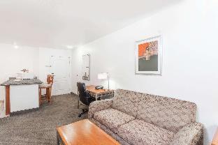 Hawthorn Suites - Victorville - 4