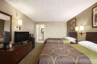 Super 8 by Wyndham Ormond Beach - 8