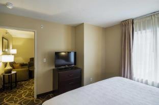 MainStay Suites Fargo - I-94 Medical Center - 8