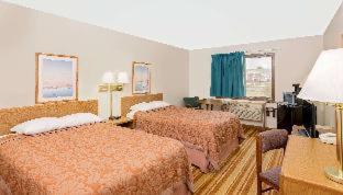 Super 8 by Wyndham O Neill NE - O'Neill - 6