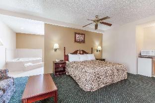 Days Inn by Wyndham LaPlace- New Orleans - Laplace - 1