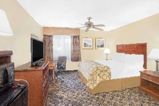 Baymont by Wyndham Mt. Pleasant - Mount Pleasant - 8