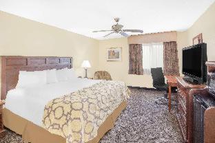 Baymont by Wyndham Mt. Pleasant - Mount Pleasant - 5