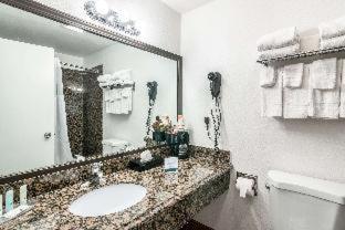 Quality Inn & Suites near Downtown Bakersfield - 5