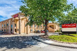 Econo Lodge Inn & Suites Albuquerque East I-40 Eubank Exit - Albuquerque - 8