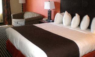 AmericInn by Wyndham Pella - Pella - 1