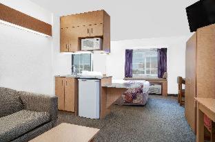 Microtel Inn & Suites by Wyndham Mankato - Mankato - 4