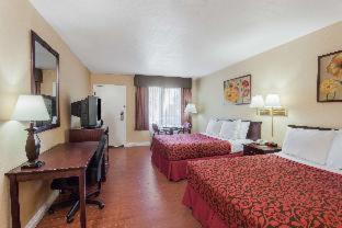 Hospitality Inn - 6
