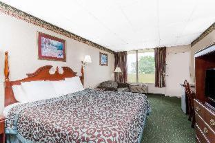 Days Inn by Wyndham Tannersville - 6
