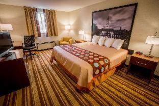 Super 8 by Wyndham State College - State College - 6