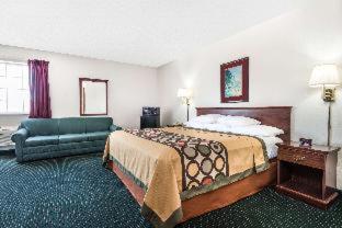 Super 8 by Wyndham Platte City Kansas City Area - Platte City - 9