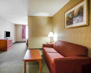 Quality Inn & Suites Rockport-Owensboro North GOLD AWARD WINNER - Rockport - 6