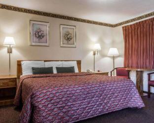 Malone Inn - 3