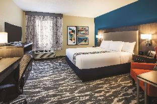 La Quinta by Wyndham Kokomo - Kokomo - 3
