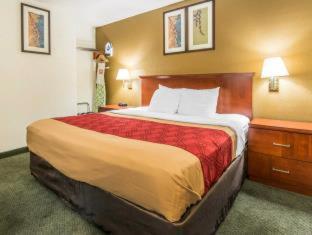 Days Inn by Wyndham Canon City - 2