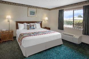 Travelodge by Wyndham Costa Mesa Newport Beach Hacienda - Costa Mesa - 6