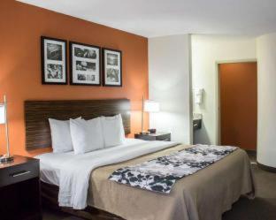 Sleep Inn Wilson near I-95 - 5