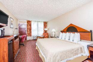 Days Inn by Wyndham Goldsboro - Goldsboro - 2