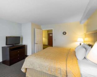 MainStay Suites Knoxville North I-75 - 8