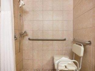 Ramada by Wyndham Newark/Wilmington - Newark - 6