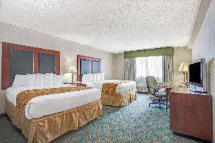 Baymont by Wyndham Bremerton WA - 4