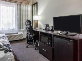 Sleep Inn & Suites Near I-90 and Ashtabula - Austinburg - 1