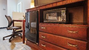 SureStay Hotel by Best Western Orange - 5