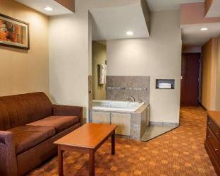 Comfort Suites Monaca - Monaca - 3