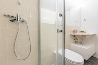 LovelyStay - Porto Windows with AC by central station - Porto - 1