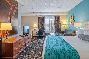 Elevation Inn & Suites, Trademark Collection by Wyndham - Rapid City - 3