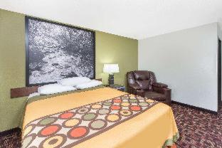 Super 8 by Wyndham Moberly MO - Moberly - 6