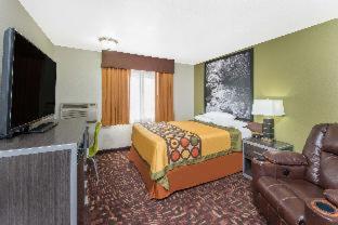 Super 8 by Wyndham Moberly MO - Moberly - 5