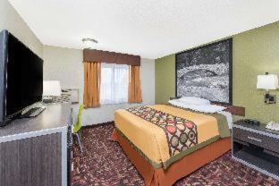 Super 8 by Wyndham Moberly MO - Moberly - 3