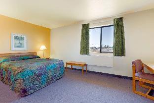 Super 8 by Wyndham Klamath Falls - Klamath Falls - 8