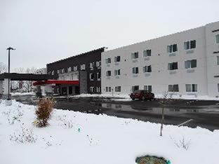 Best Western Plus Wayland Hotel - Shelbyville - 7