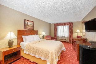 Days Inn by Wyndham Salina I-70 - Salina - 9