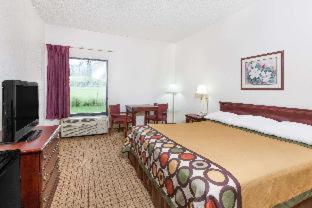 Super 8 by Wyndham Conway - Conway - 4