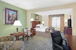 Wingate by Wyndham Lafayette Airport - 6