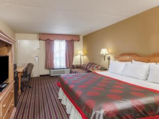 Ramada by Wyndham Lebanon - 8