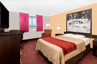 Red Roof Inn Ames - Ames - 2
