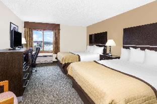 Baymont by Wyndham Green Bay - 5