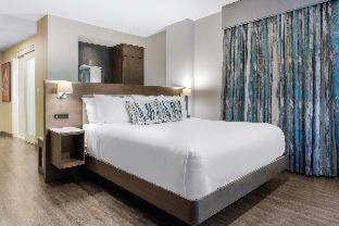 Cambria Hotel Downtown-Center City - 4
