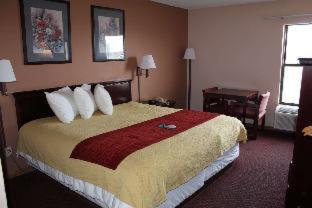Super 8 by Wyndham Chenoa - Chenoa - 5