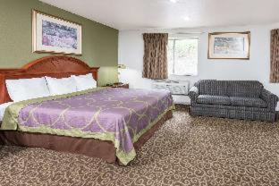 Super 8 by Wyndham Pittsburgh/Monroeville - Monroeville - 1